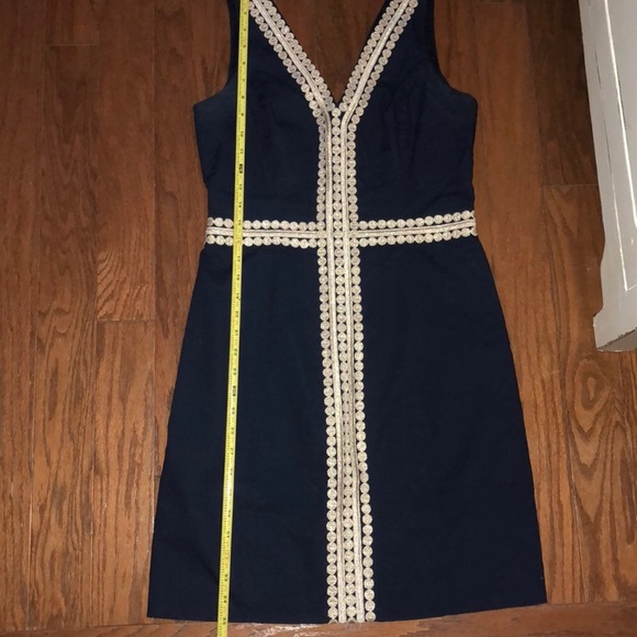 Lilly Pulitzer Bentley Dress Navy (size 4) - Picture 6 of 8
